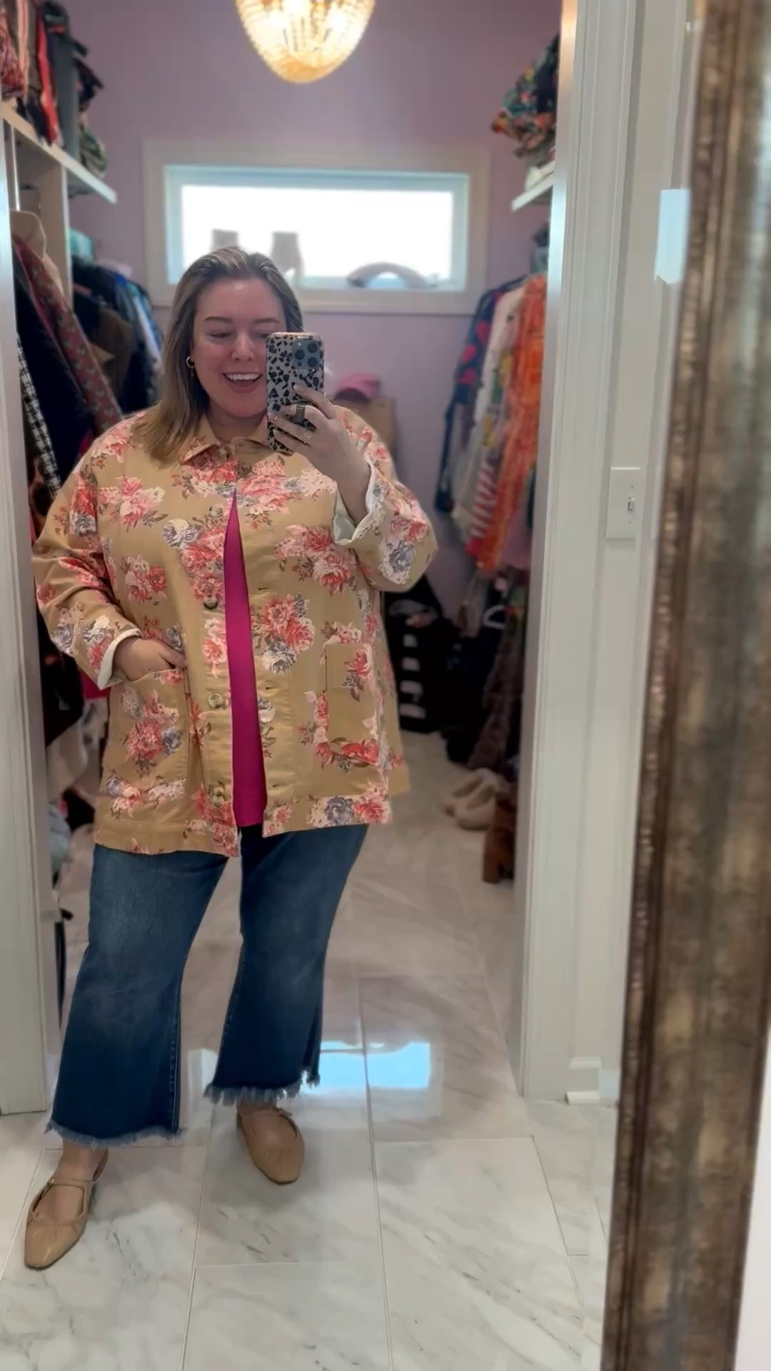 🌸 Made it to another Friday! 🌸 This little floral jacket from Lane Bryant is too cute! I love how lightweight it is. Most everything is 40% or part of their doorbuster sales right now!

#LTKSaleAlert #LTKootd #LTKPlusSize