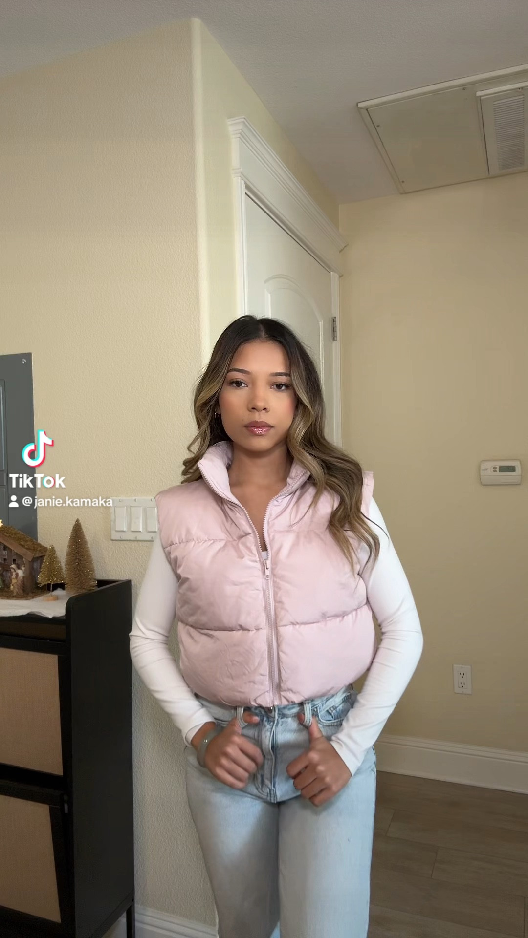 Casual Outfit Check

#LTKStyleTip #LTKFindsUnder100 #LTKSaleAlert