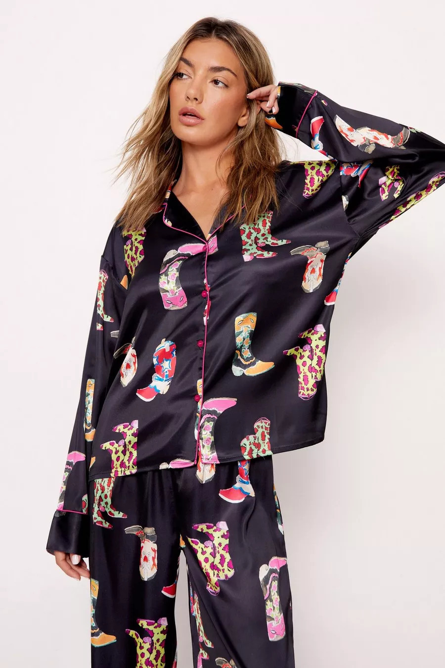 Cowboy Print Oversized Satin Pajama Pants Set | Nasty Gal US