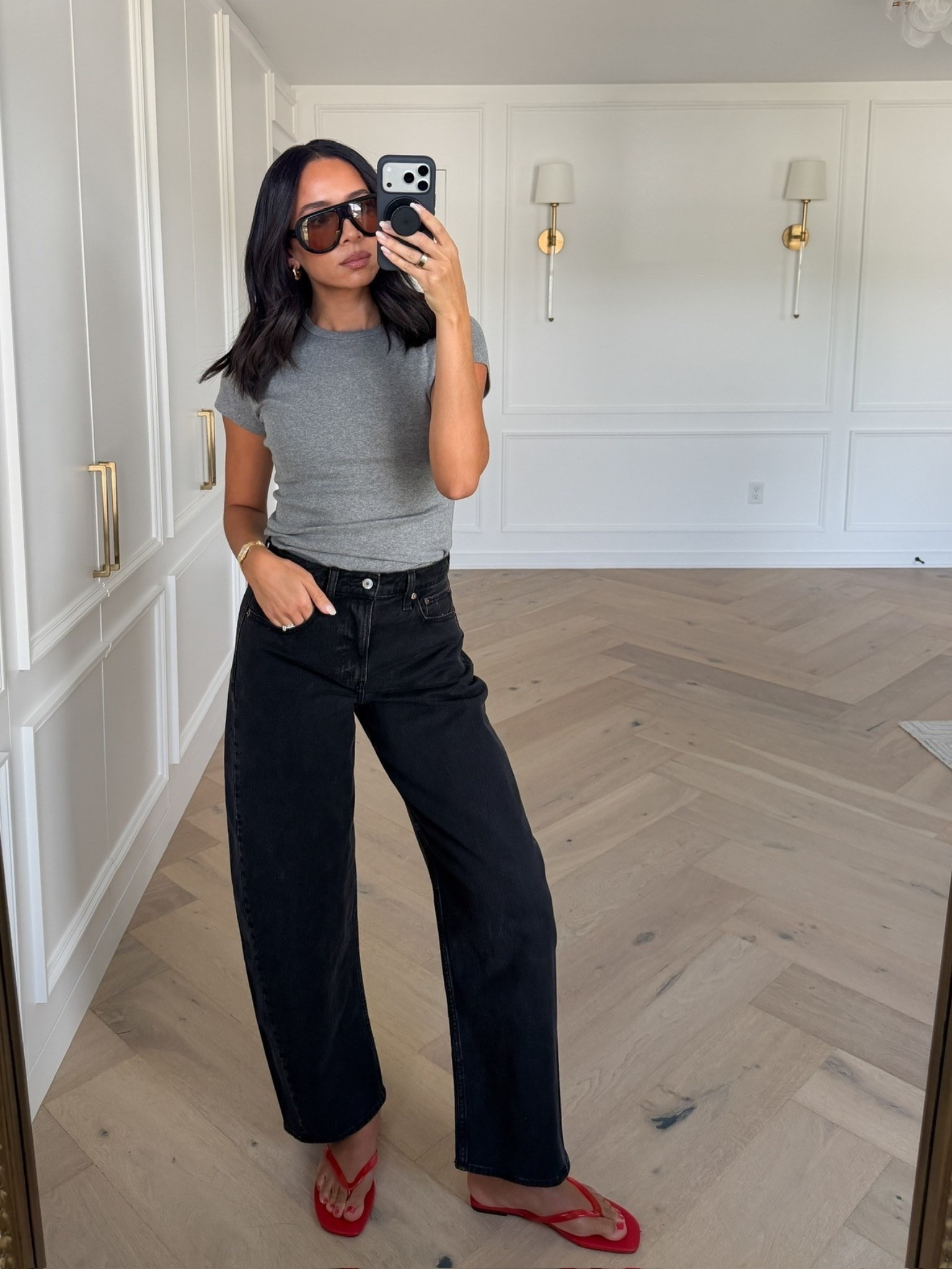 25-50% OFF all jeans + 20% off almost everything else!! Use code DENIMAF for an extra 15% OFF!! Wearing size S baby tee and size 28 long barrel jeans (black wash)


fall outfit, fall fashion, abercrombie jeans, abercrombie denim, sale alert, abercrombie sale, back to school outfits, teacher outfits, date night outfits, mom outfit, postpartum outfit

#LTKSeasonal #LTKSaleAlert