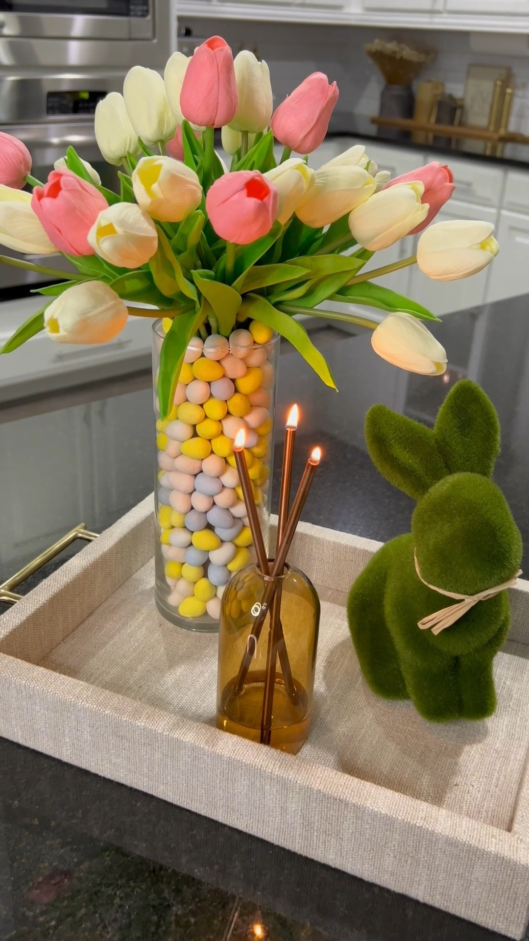 Affordable Easter vase #tulips #faux #spring #springfloral #easterdecor #coffeetabledecor #amazon #target#LTKhome #LTKfindsunder50

#LTKSeasonal #LTKFindsUnder50 #LTKHome