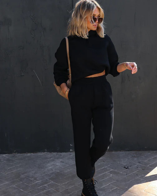 Kiata Scuba Pocketed Joggers | VICI