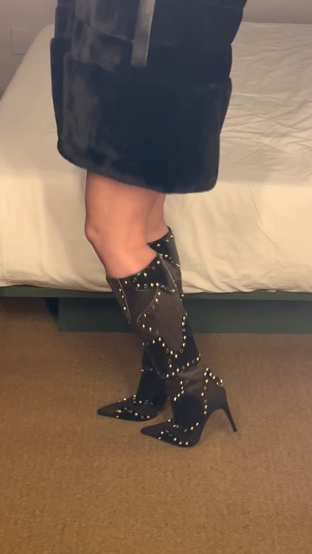 The hottest knee boots!! Love these super cute studded boots! 

#LTKGiftGuide