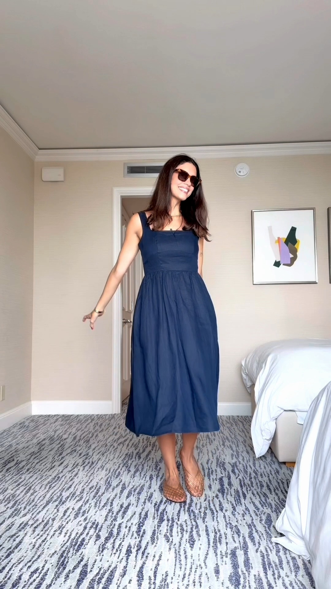 Getting dressed for a morning in Chicago 
Wore this look to shop and grab coffee on Michigan avenue 
I’m wearing a size small on this dress 


Summer to Fall dress

#LTKootd #LTKgrwm #LTKSeasonal