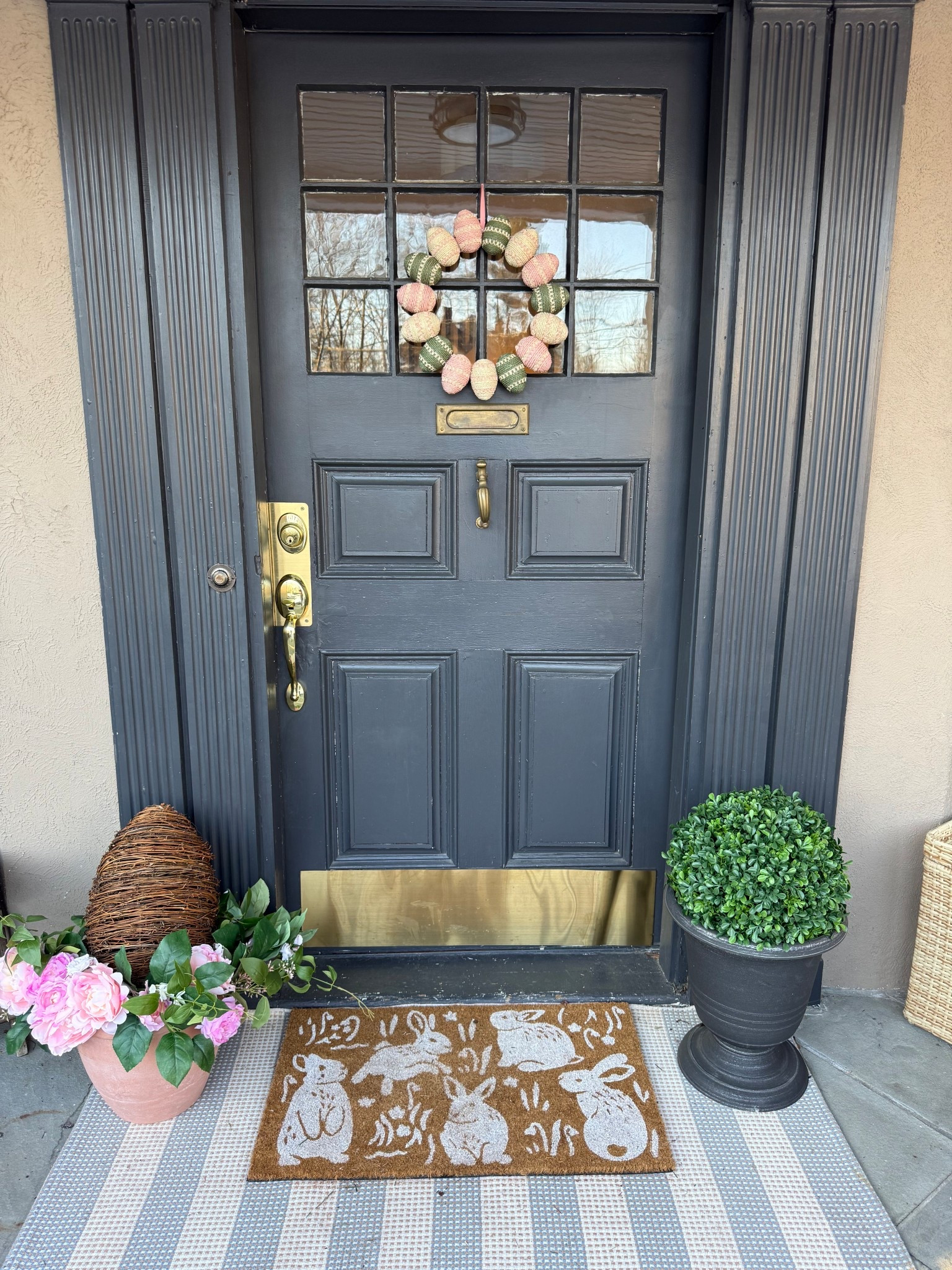 Spring touches! 

#LTKspring #LTKHome