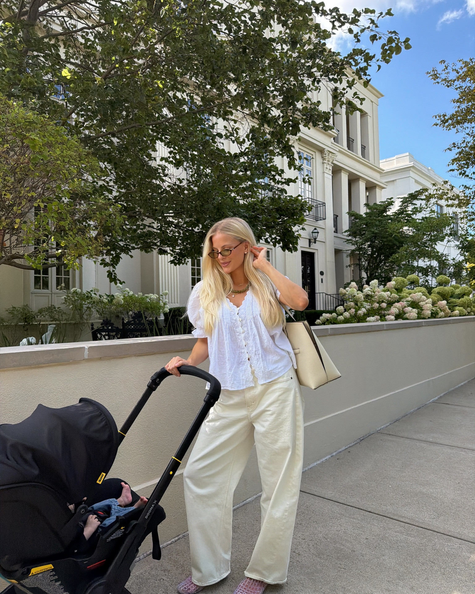 Code AFKATHLEEN - SIZE: medium in top, 29 in jeans (ecru- sized up for pp), shoes run tts, sunnies are baby by Bonnie Clyde - linked similar! #kathleenpost

Fall transition outfit, postpartum outfit, Abercrombie Haul, Abercrombie Denim sale, summer outfit

#LTKmomlife #LTKSaleAlert #LTKBaby