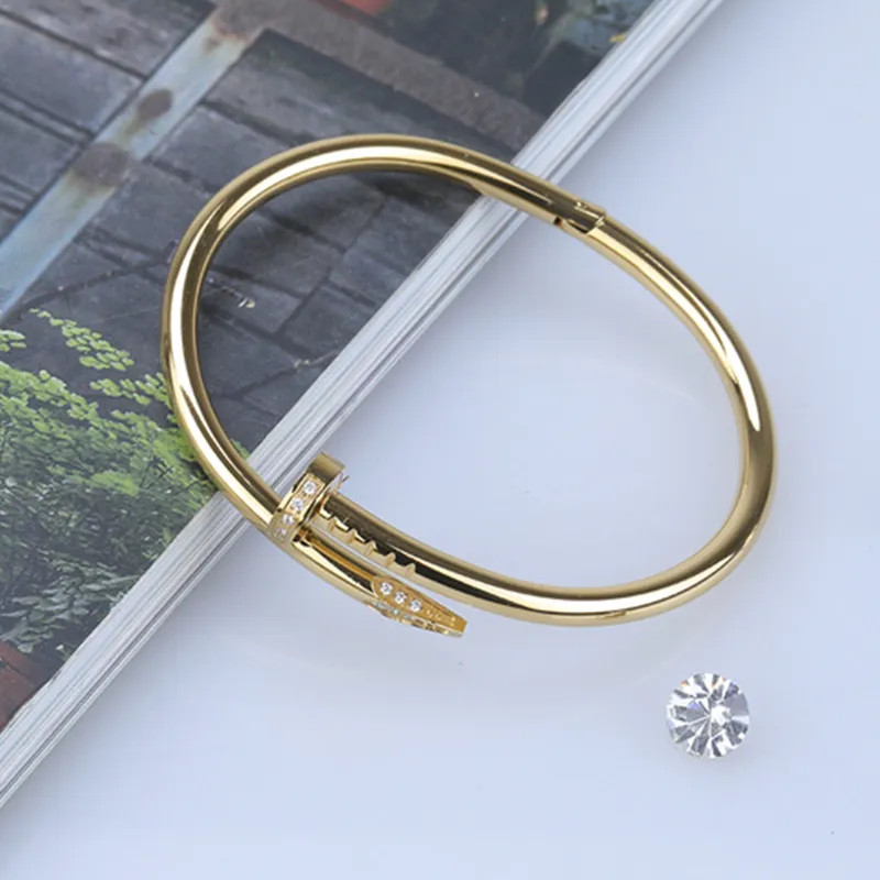 Designer Fashion Bracelets for Women Men with Brand Bangle Jewelry Couple Gifts with Box 18040 | DHGate