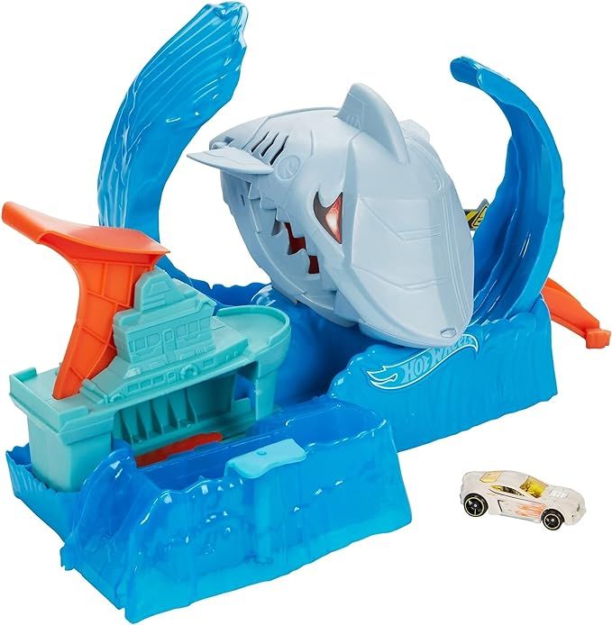Hot Wheels City Color Changing Robot Shark Play Set Kids Ages 3 and Older | Amazon (US)