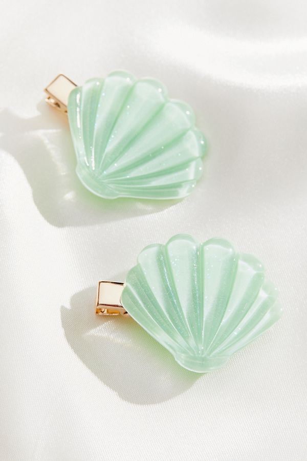 Totally Beachin’ Shell Hair Clip Set | Urban Outfitters (US and RoW)