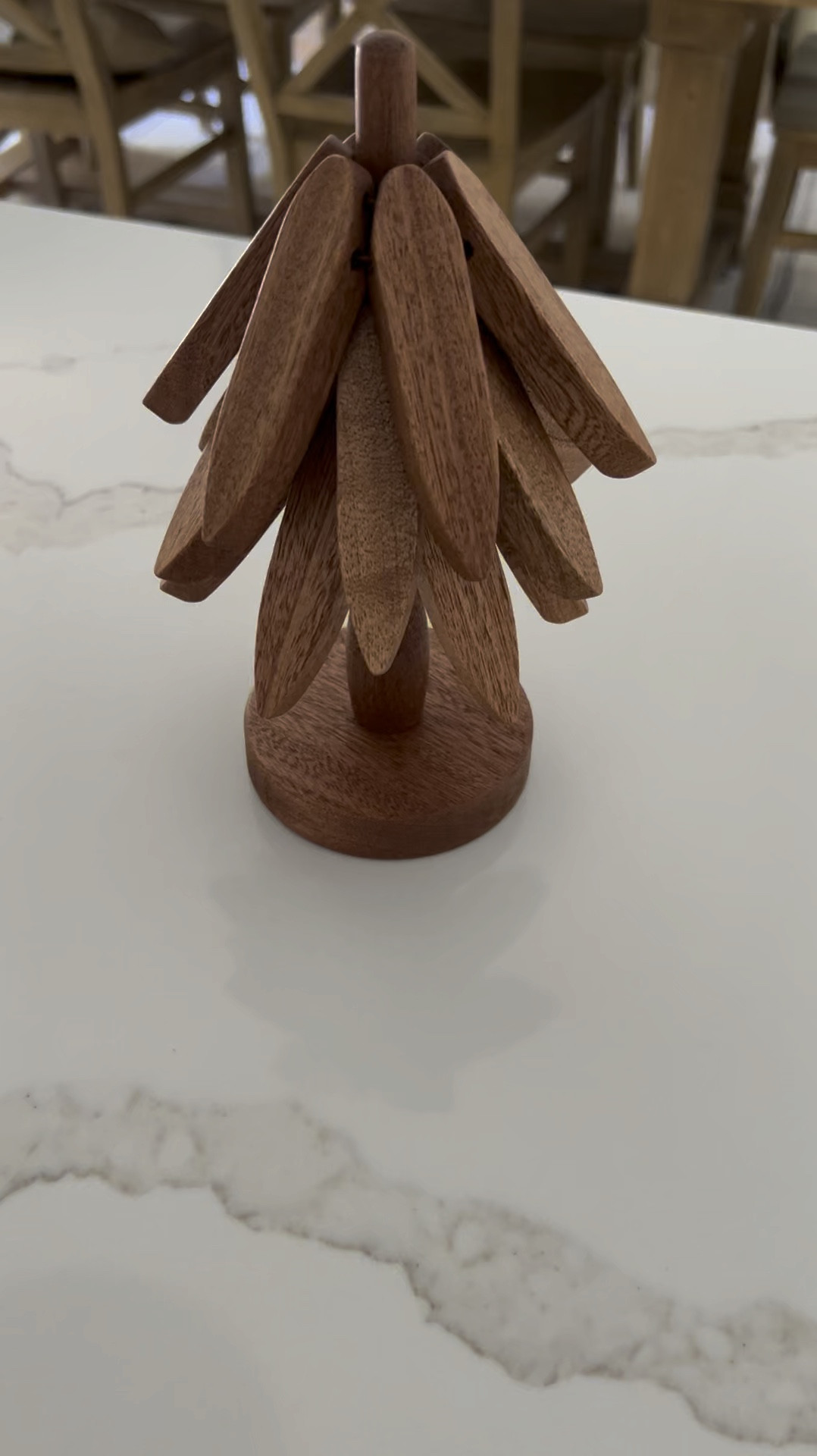 Wooden tree coaster 


#LTKFindsUnder50 #LTKHome #LTKVideo