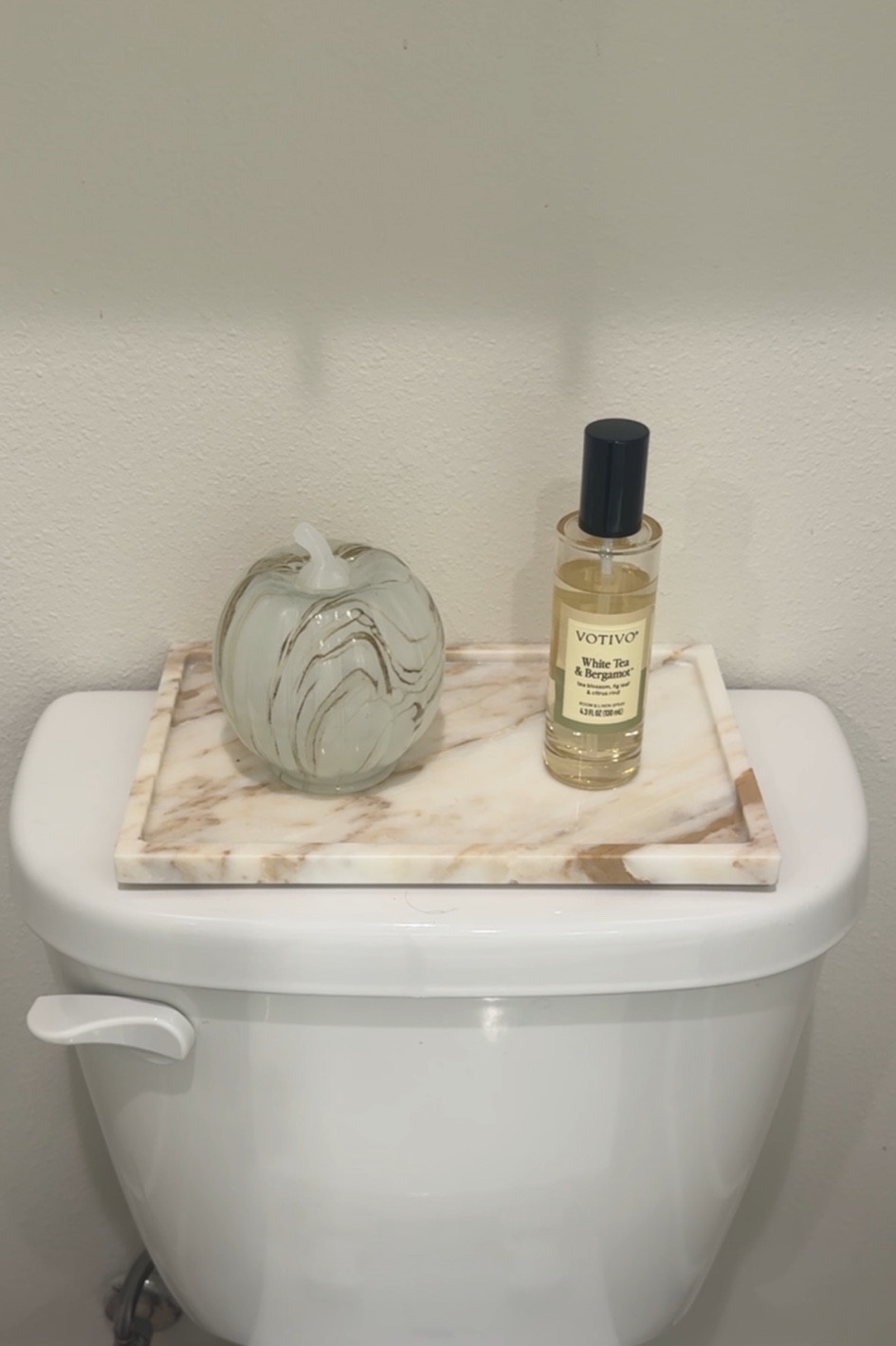 Marble, glass + subtle pumpkin details = elevated seasonal styling.

#LTKStyleTip #LTKSeasonal #LTKHome