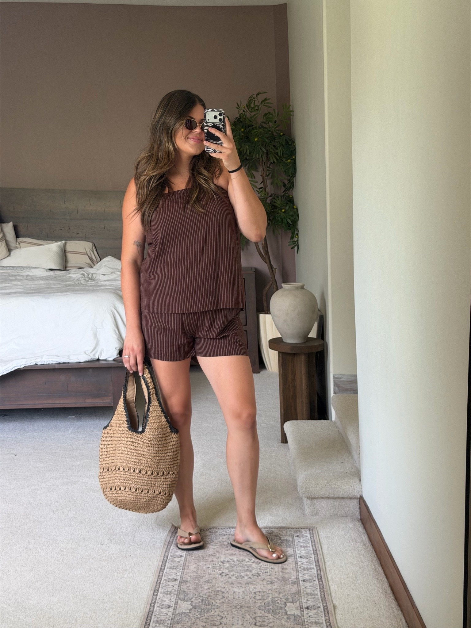 Amazon two-piece sets - lots of mom friendly outfits that would be good for pregnancy and postpartum too!!

Midsize, size 12, size 14, mom style, curvy outfit, thick tummy approved