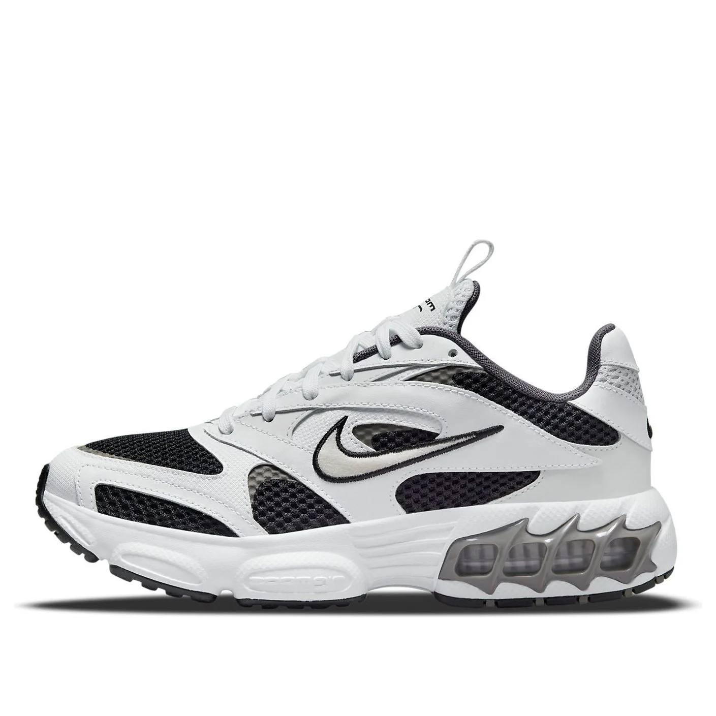 Nike(WMNS) Nike Zoom Air Fire Low-Top White/Black | KICKS CREW