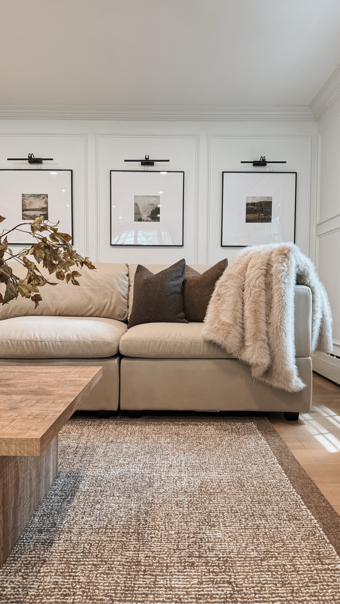 Machine-washable cloud-style sofa. Earthy + cozy living room finds. Kid and pet friendly fabric. Shown in birch performance fabric with pillow covers in dark coffee and brown. 🤎

Follow @dpiahome on Instagram + TikTok for more home decor inspiration, DIY, style, deals, & affordable finds. 🤎


#LTKKids #LTKSaleAlert #LTKHome