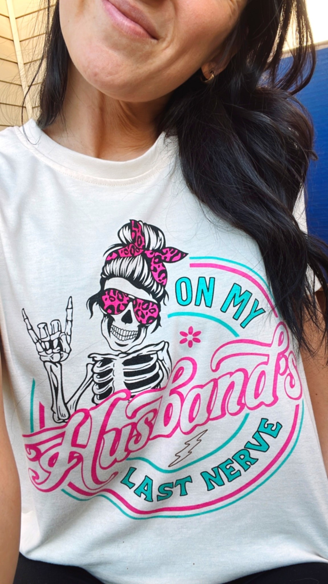 He loves me though 🤣🥰  Amazon shirt, I ordered a size Medium for an oversized fit but a small would have worked great too! 🥰


#LTKFindsUnder100 #LTKFindsUnder50