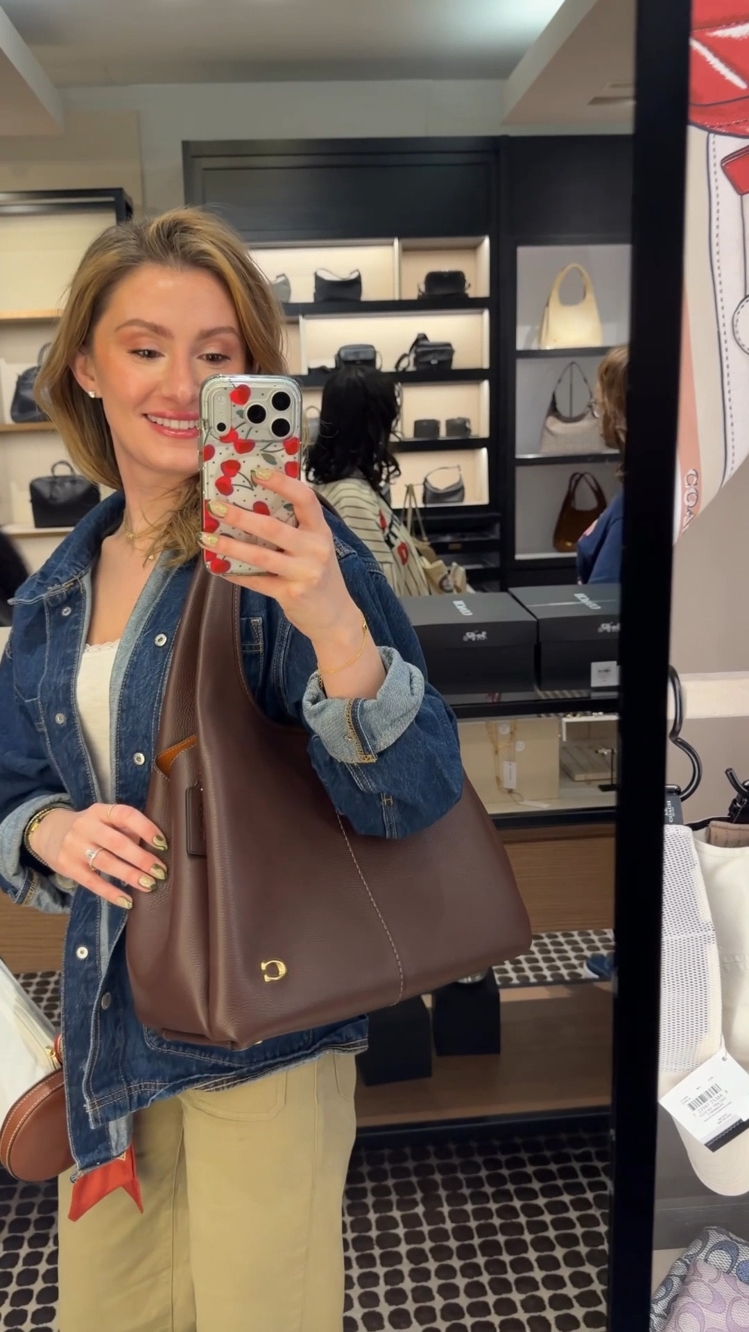 I went to check out the new Coach retail bags and they were all so beautiful! I love how there are the teeniest tiniest bags and then next to them ginormous bags lol

The new cherry tabby bags are cute and I love the barrel bags!
This was the only barrel kisslock bag they had in store and she’s so pretty especially for spring and summer but I’m stilll trying to decide if I like suede  and I think I prefer darker leather colors.

The large Lana tote is really growing on me though
Coach twin lock waverly
Coach Lana
Coach kisslock 
Coach Brooklyn bag
Coach retail 

#LTKmorningroutine #LTKootd #LTKdayinmylife