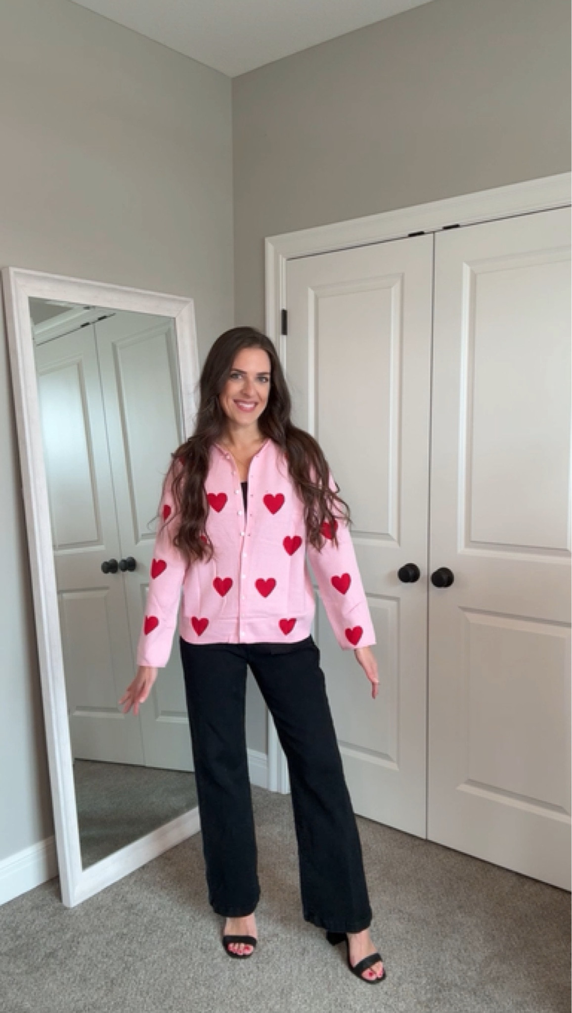 Valentine’s Day Amazon sweater outfit idea—winter knit sweater, casual Valentine’s look

#LTKValentine