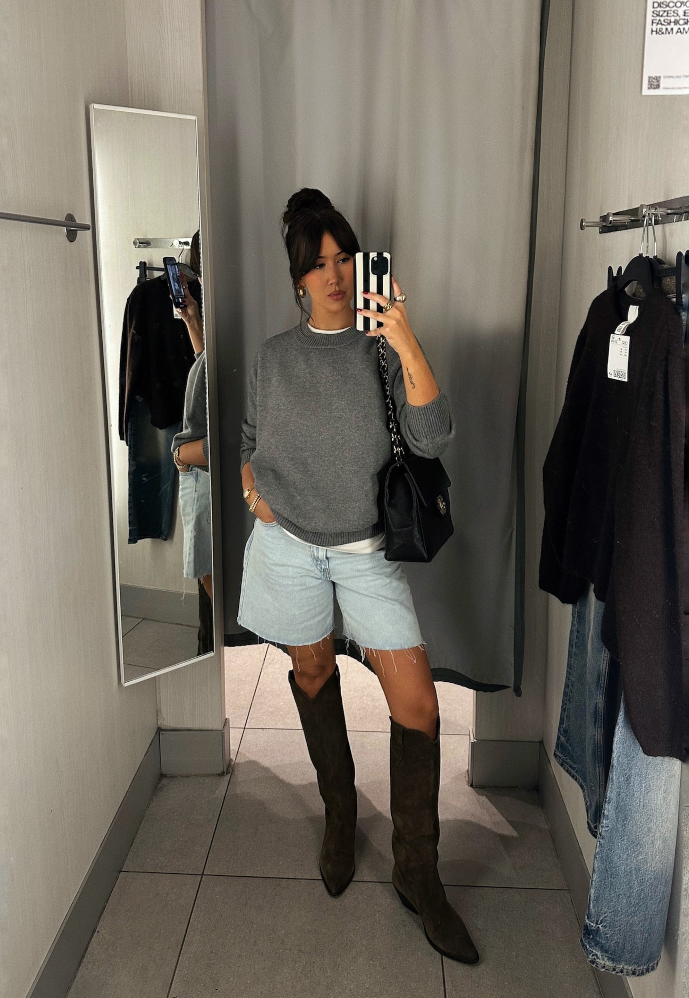 Early fall outfit of the day! Went up a size in the shorts for a more baggy fit! 

#LTKStyleTip #LTKFindsUnder100 #LTKFindsUnder50