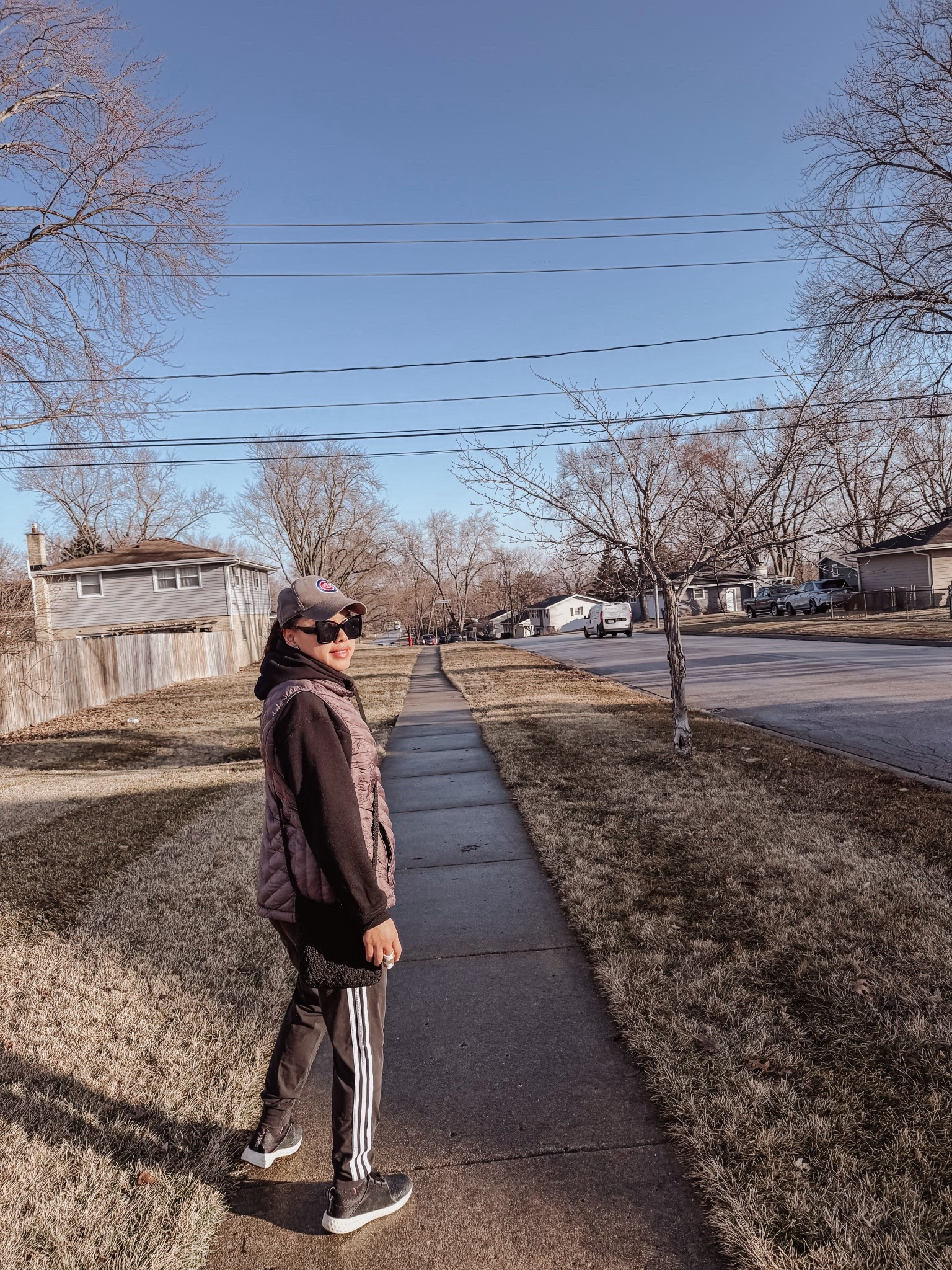 Trying to balance my work life, social life, meal prep, and New Year’s resolution ❤️

#LTKootd #LTKActive #LTKdayinmylife