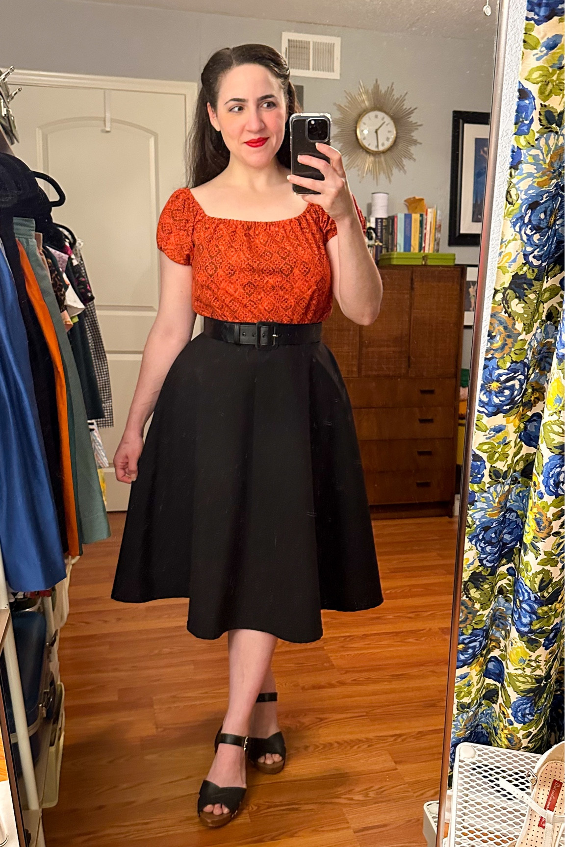 Get that vintage silhouette! Foundation garments are tagged ✨ #ootd


#LTKstyletip #LTKunder100 #LTKfit