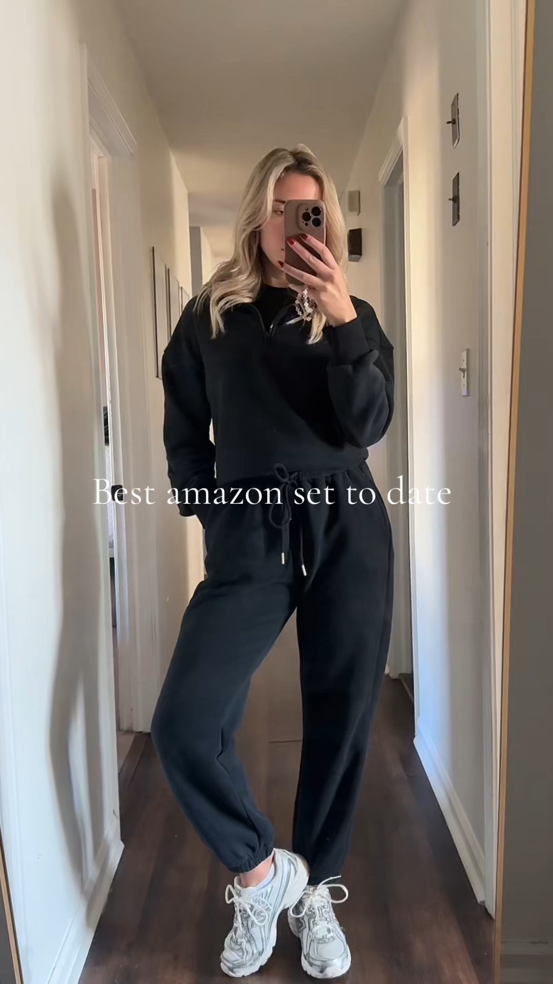 Cozy outfit, women’s loungewear, casual outfit, athleisure, two piece set

#LTKootd #LTKselfcare #LTKActive