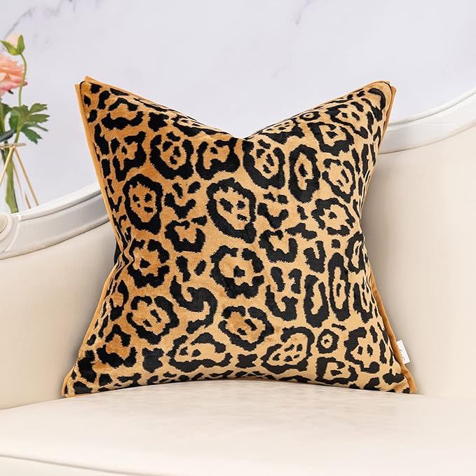 Yangest 20x20 Inch Leopard Decorative Velvet Throw Pillow Cover Black and Gold Cheetah Cushion Ca... | Amazon (US)