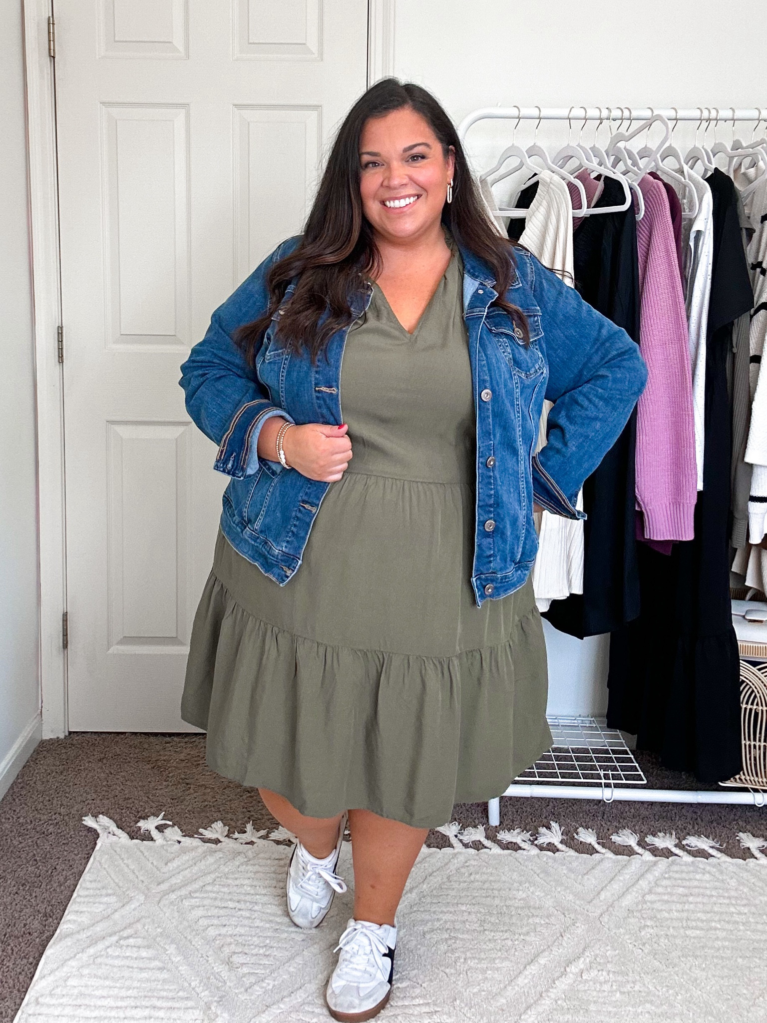 Oldnavy Jean jacket sale!!! Only $18! I always size up in jeans jackets btw 

#LTKStyleTip #LTKPlusSize #LTKFindsUnder50