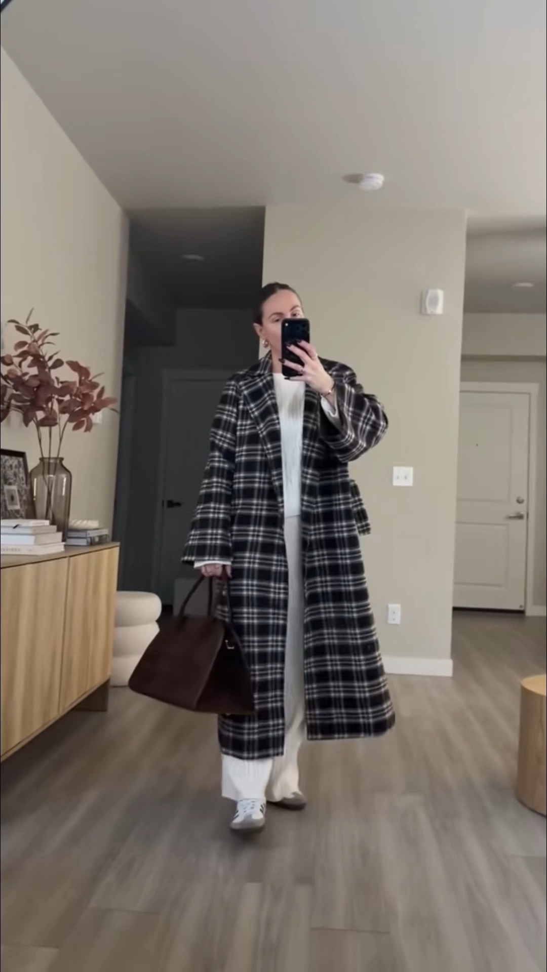 the viral amazon cable knit loungewear set and oversized plaid coat.  i'm 5'7 wearing Small  suede tote bag in coffee color 