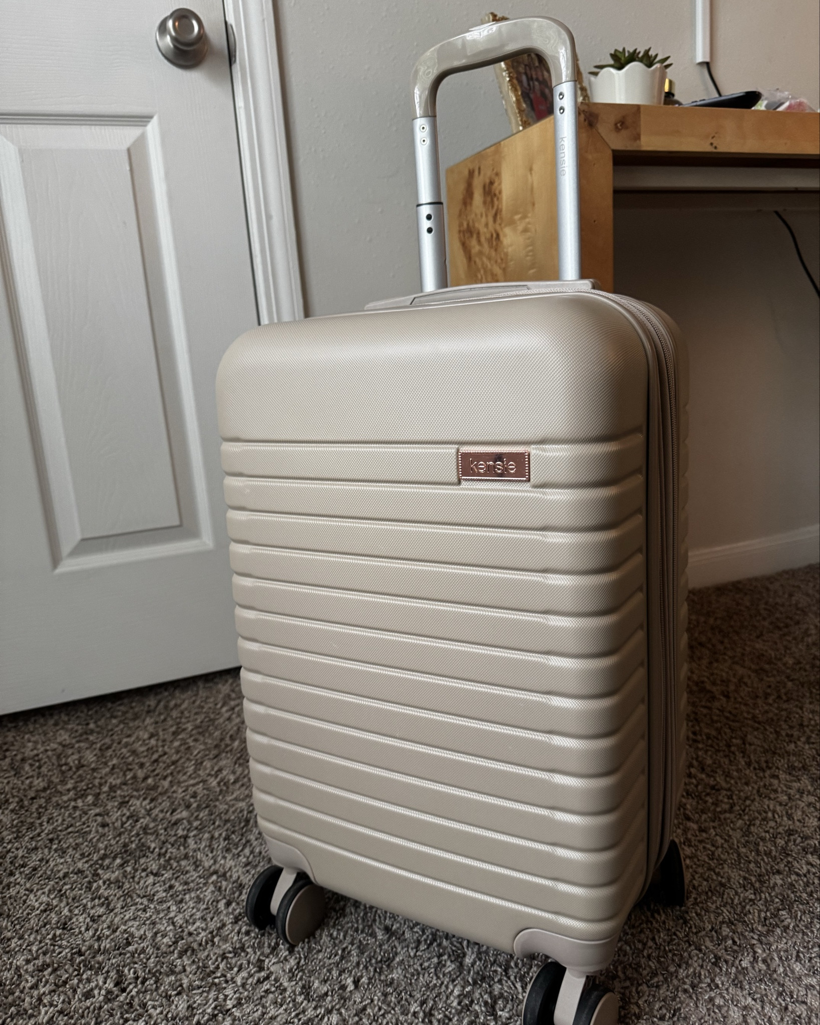 Beis look alike 22 inch carry on bag for under $50! 

#LTKTravel #LTKSummerEdit #LTKFindsUnder50