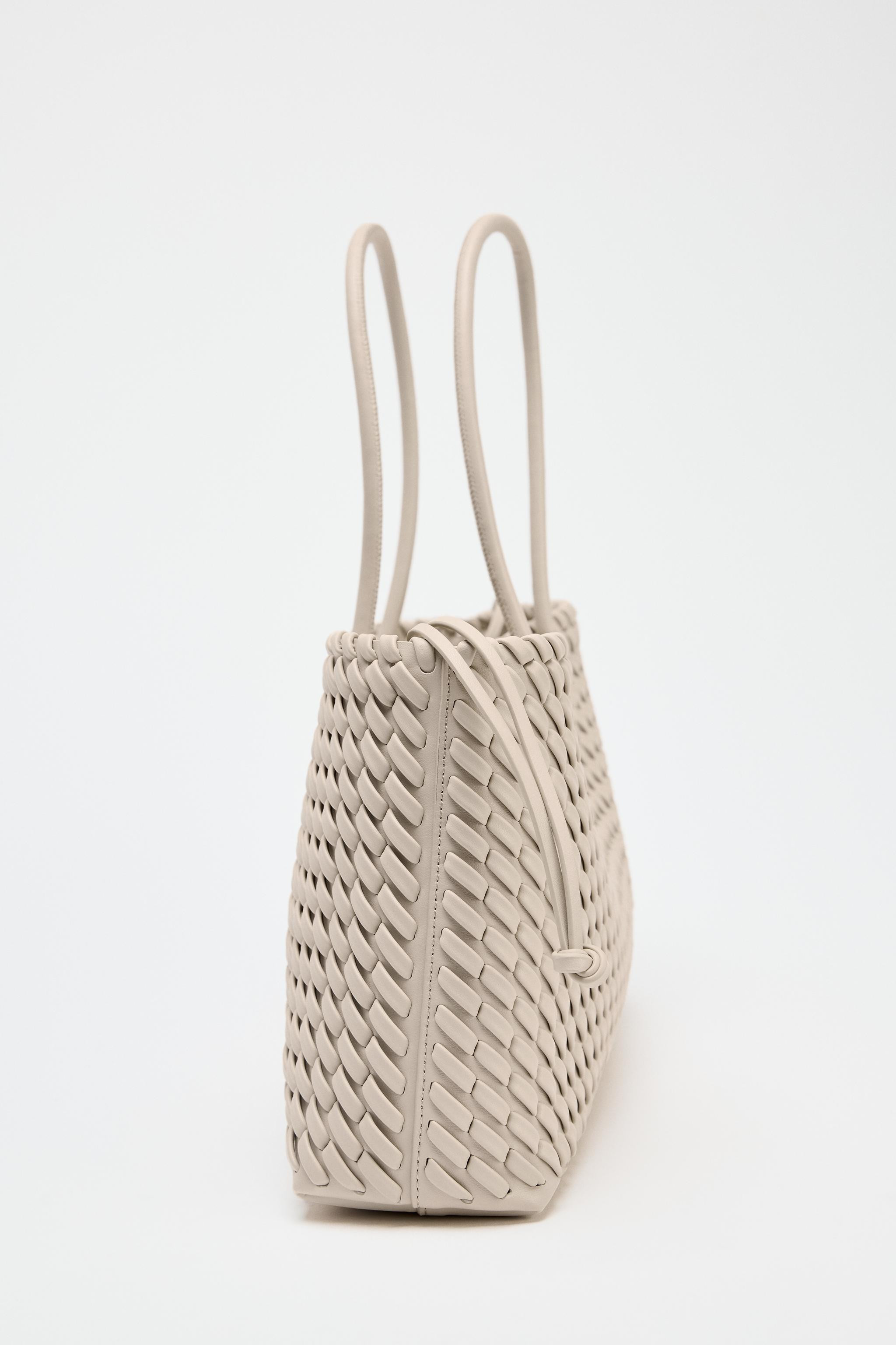 ELONGATED WOVEN SHOPPER | Zara Canada