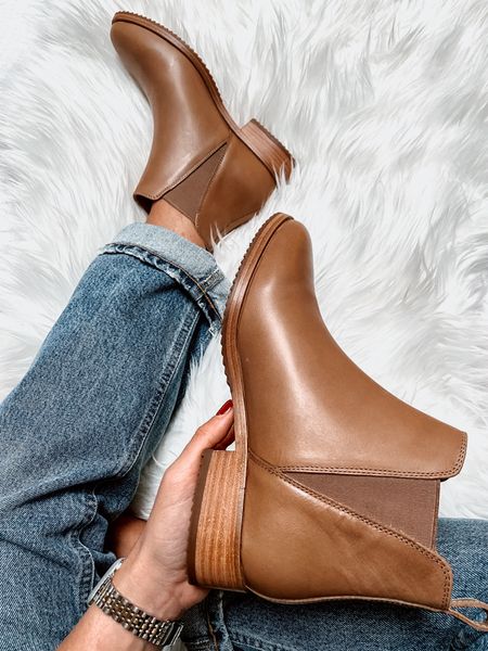 The most perfect leather Chelsea boot. #LTKShoeCrush

#LTKHolidaySale #LTKGiftGuide #LTKsalealert