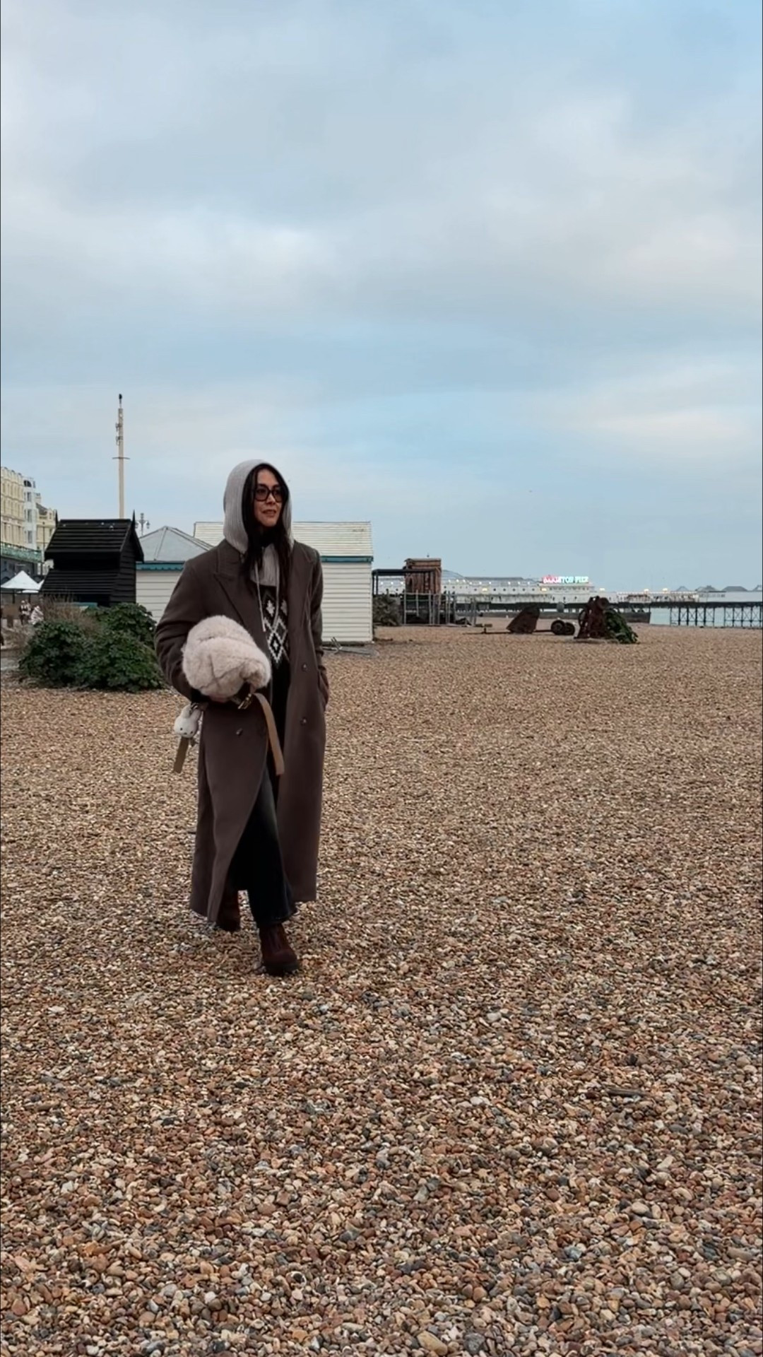 Sunday for check. 🤎 
WAT Relaxed Wool Coat size small
M&S Zip Suede Boots are SO comfy - size down half size
M&S Barrel Jeans size 8R


#LTKwinter #LTKuk #LTKjeans