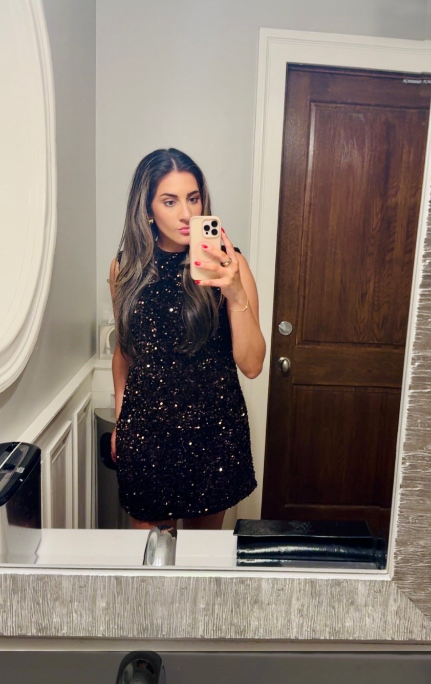 Christmas party dress from H&M ✨

#LTKHoliday #LTKgrwm #LTKSeasonal