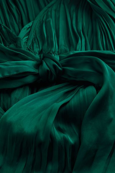 Balloon-sleeved Wrapover Dress | H&M (US + CA)