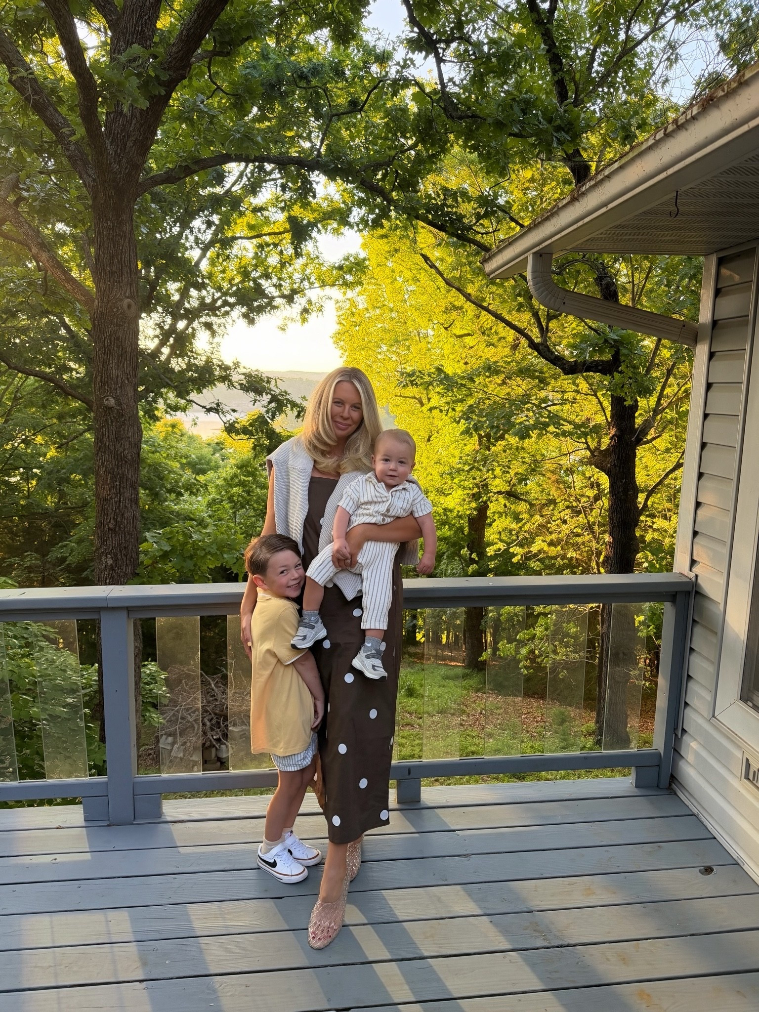 My dress 💛💛💛

#LTKgrwm #LTKmomlife #LTKootd