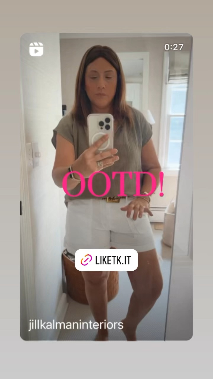 #OOTD #summerbbq #LTKxWalmart #shorts #sunglasses 

#LTKSeasonal