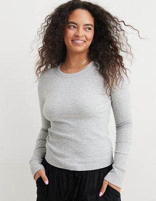 Aerie Fireside Long Sleeve Crewneck T-Shirt | American Eagle Outfitters (US & CA)