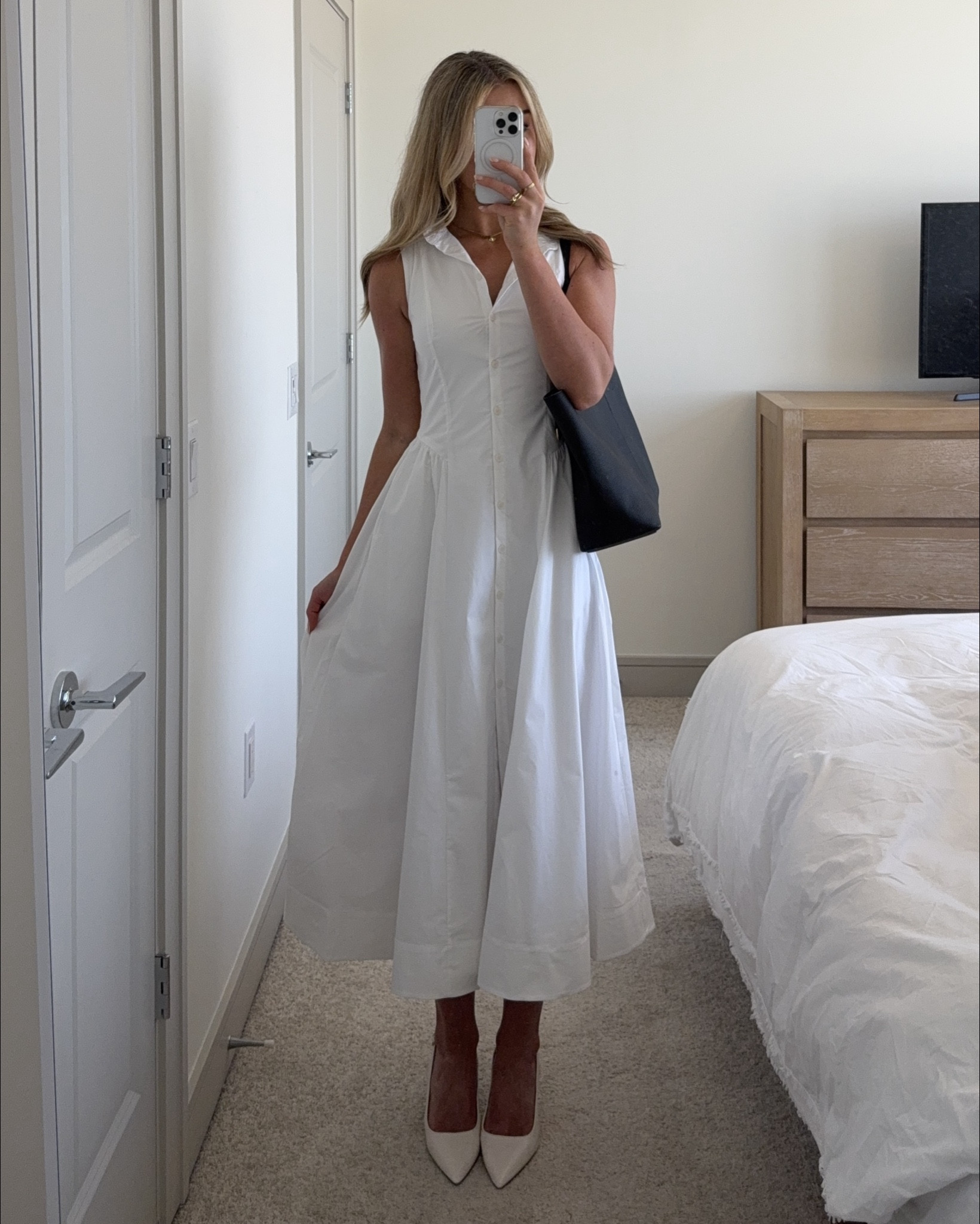 such a flattering yet appropriate spring dress for the office! wearing US 2 @Aritzia #aritziapartner #ad #paidlink

#LTKWorkwear #LTKootd