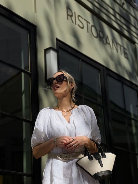 The Bree Dress @brochuwalker
Mini Lumière Rafia & Black @paris64world
Square Sunglasses in Burgundy Acetate @chanel
Carin Onyx Raffia Ballet Flats @dolcevita
In a Knot Chain with Rose Quartz Bead @goop @janewin_jewelry
SHOP | @shop.ltk @styleelyst 

#LTKItBag #LTKSeasonal #LTKStyleTip