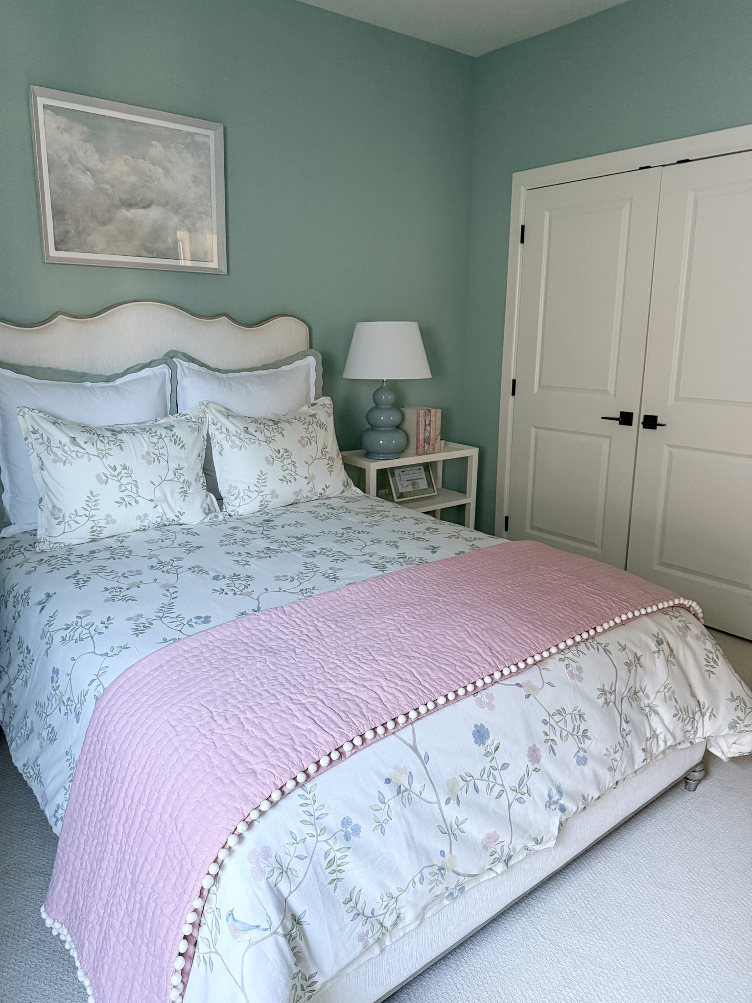 Guest room floral bedding, blush quilt, blue lamp 

#LTKHome