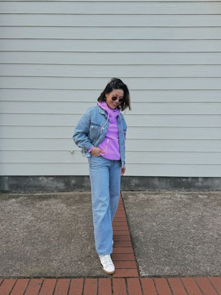 It was the neon purple for me 💜😍.. and always loving denim on denim 👌🏽

🖤 I love sharing simple ways to style and elevate everyday core basics. I hope to inspire you to fall back in love with what’s already in your closet and help you discover pieces you’ll love to have in your daily wardrobe 🖤

Petite style inspo . Petite outfit ideas . Capsule wardrobe styling . Versatile outfits . Wardobe styling . Wardrobe stylist . Wearing vs styling . Style tips . Styling tips

#petitestyle #howtostyle #outfitsdaily #minimaliststyle #wardrobestylist #bayareabloggers #agolde #ltkpetite #denimondenim #denimstyle #aviatornation 



#LTKshoecrush #LTKstyletip #LTKsalealert