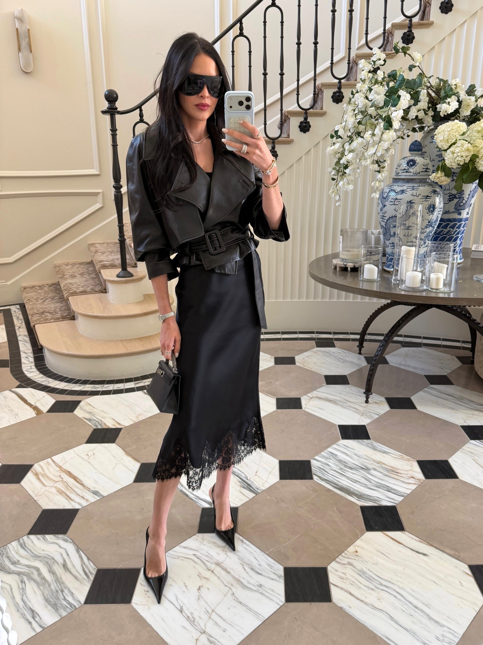 Wearing XS in skirt & S in jacket 🖤🖤