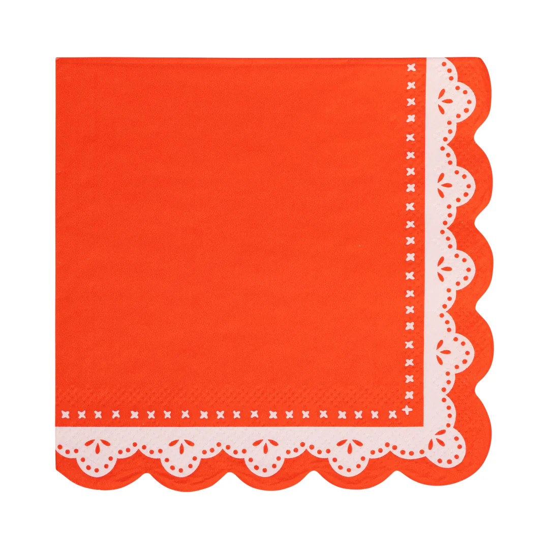 Doily Edge Cocktail Napkin (24ct) | My Mind's Eye