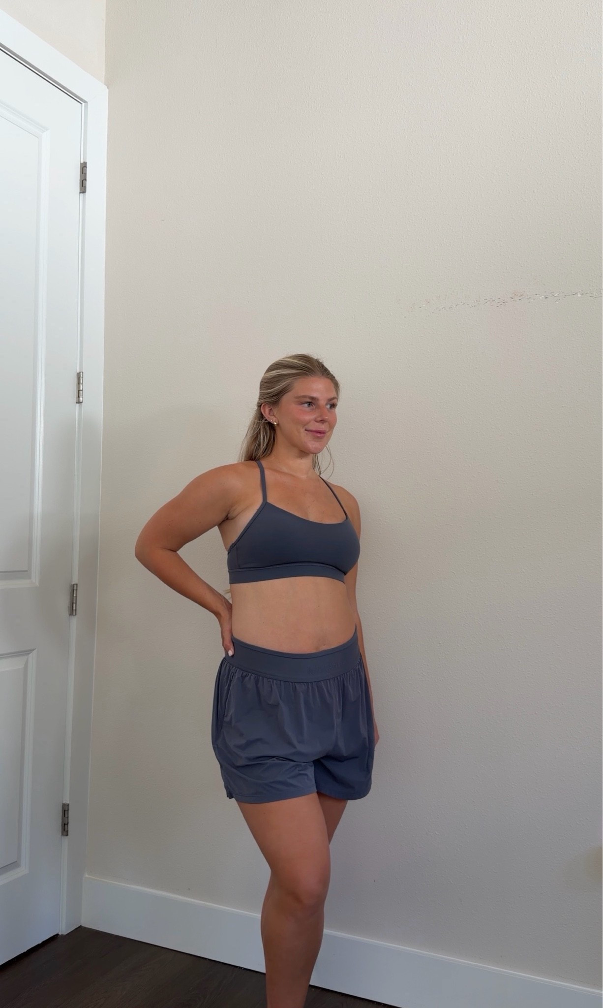 the color Dusty Diamond from @lululemon is SO GOOOOOD!!! #ad #lululemoncreator