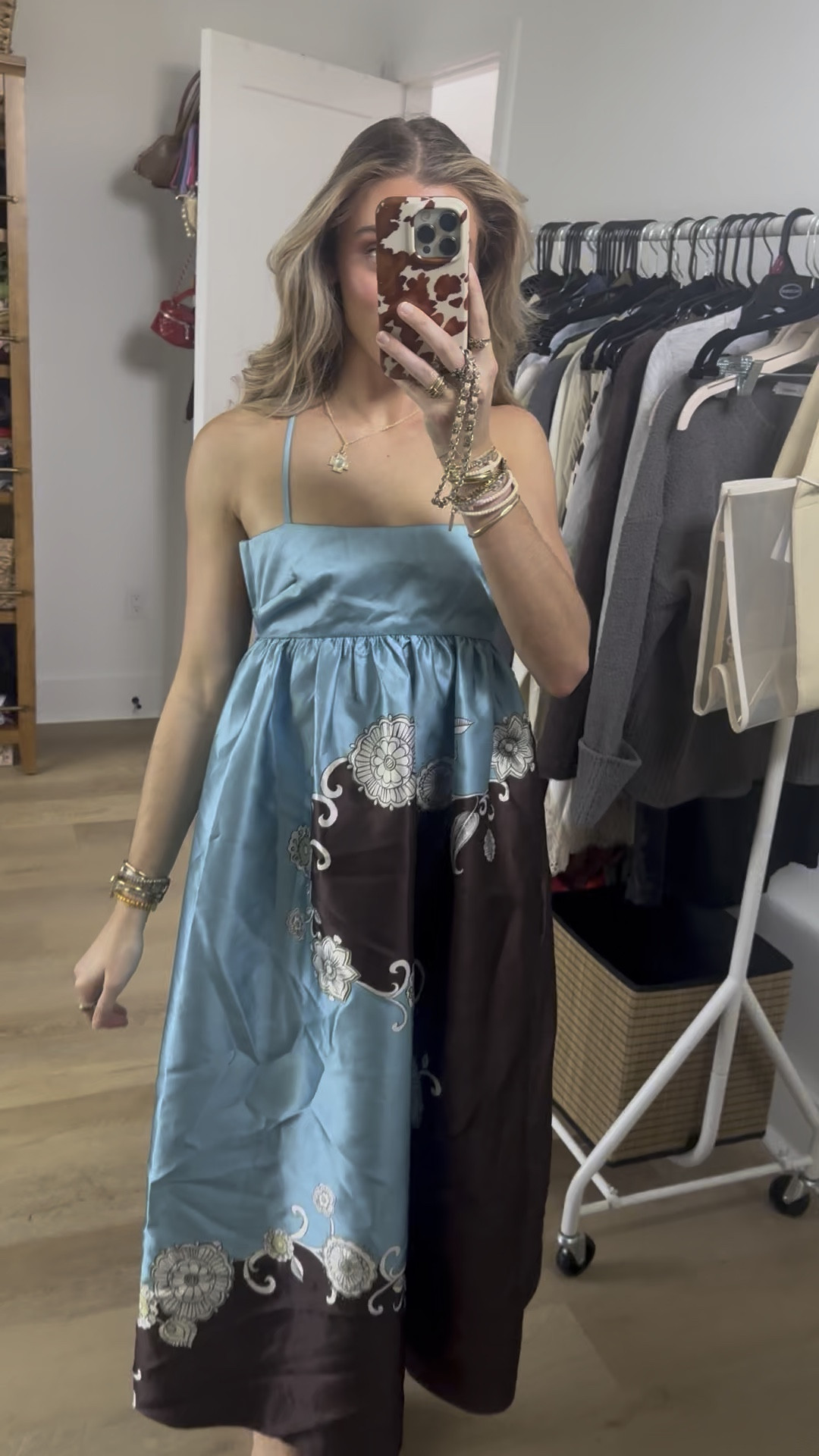 My rent the runway code is “RTRXSVOSEN50” Rent the runway is one of my fav clothing rental services. You can choose your own plan to rent any number of items for any occasion from weddings to work to game day to everything in between. ✨ 

#renttherunway #renttherunwayhaul #renttherunwaytryon #renttherunwayfinds #rtrambassador #rtrhaul #tryonhaul #outfit #ootd #outfitideas #outfitinspo #styleinspo #outfit #fashion #style #outfitoftheday #fashionstyle #outfitinspiration #tryon #outfitideas #currentlywearing #styleinspo #designer #designerfashion #clothingrental

#LTKFindsUnder100 #LTKSaleAlert #LTKStyleTip