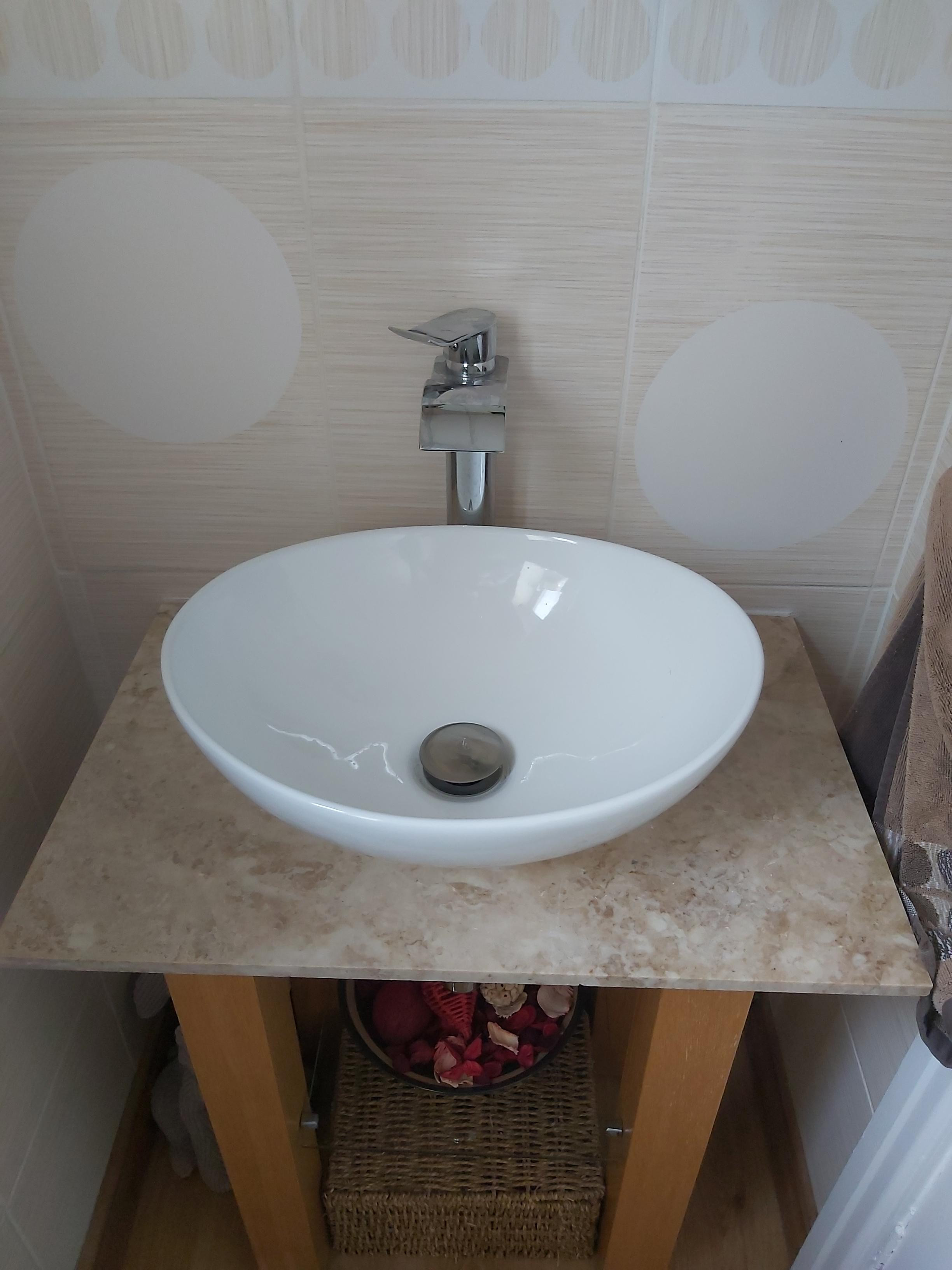 Durovin Bathrooms Ceramic Bathroom Basin - Countertop Sink Vessel - Oval Washing Bowl Sloping Wal... | Amazon (UK)