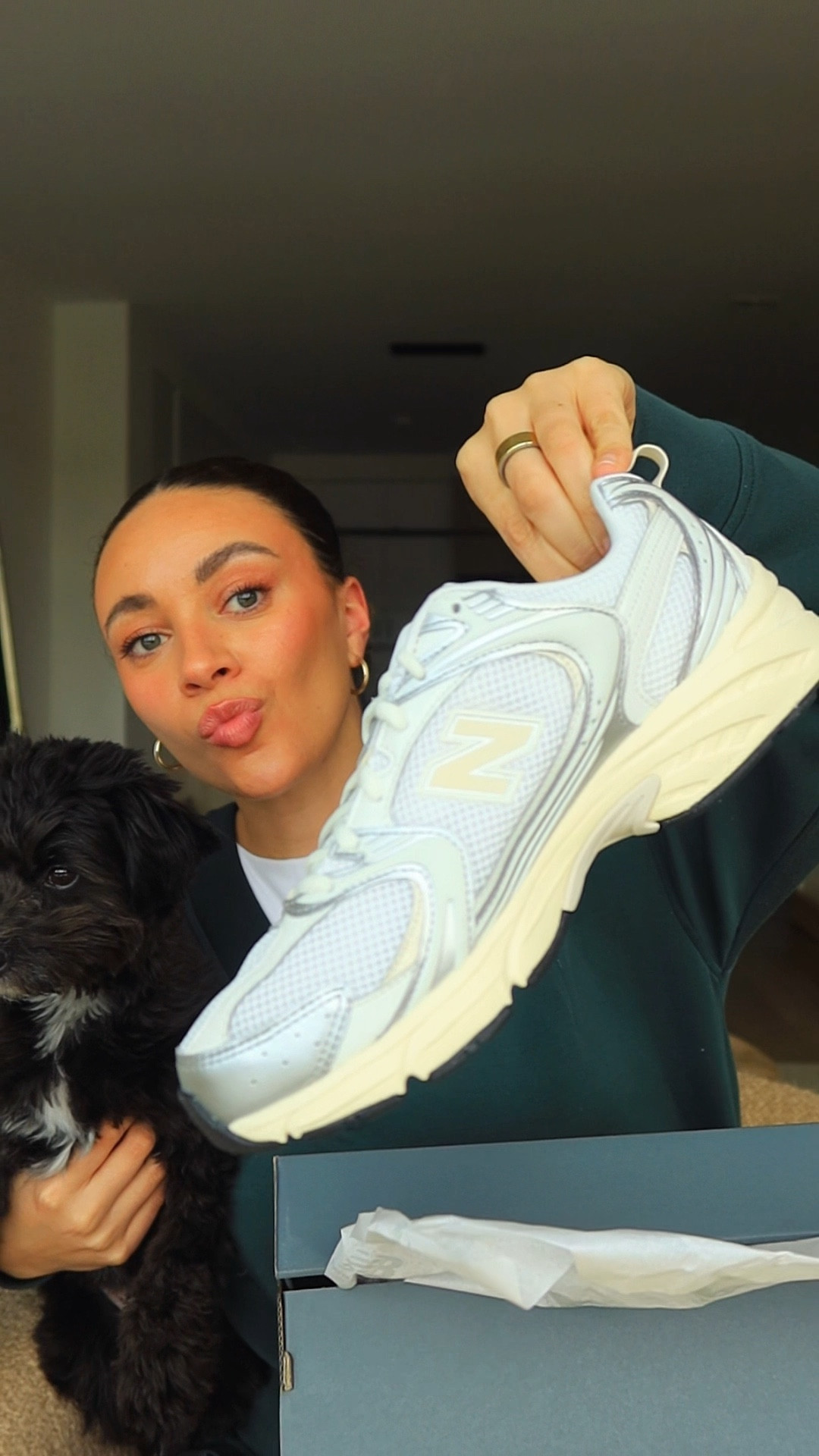 Unbox my new balance sneakers!

#LTKootd #LTKdayinmylife #LTKActive