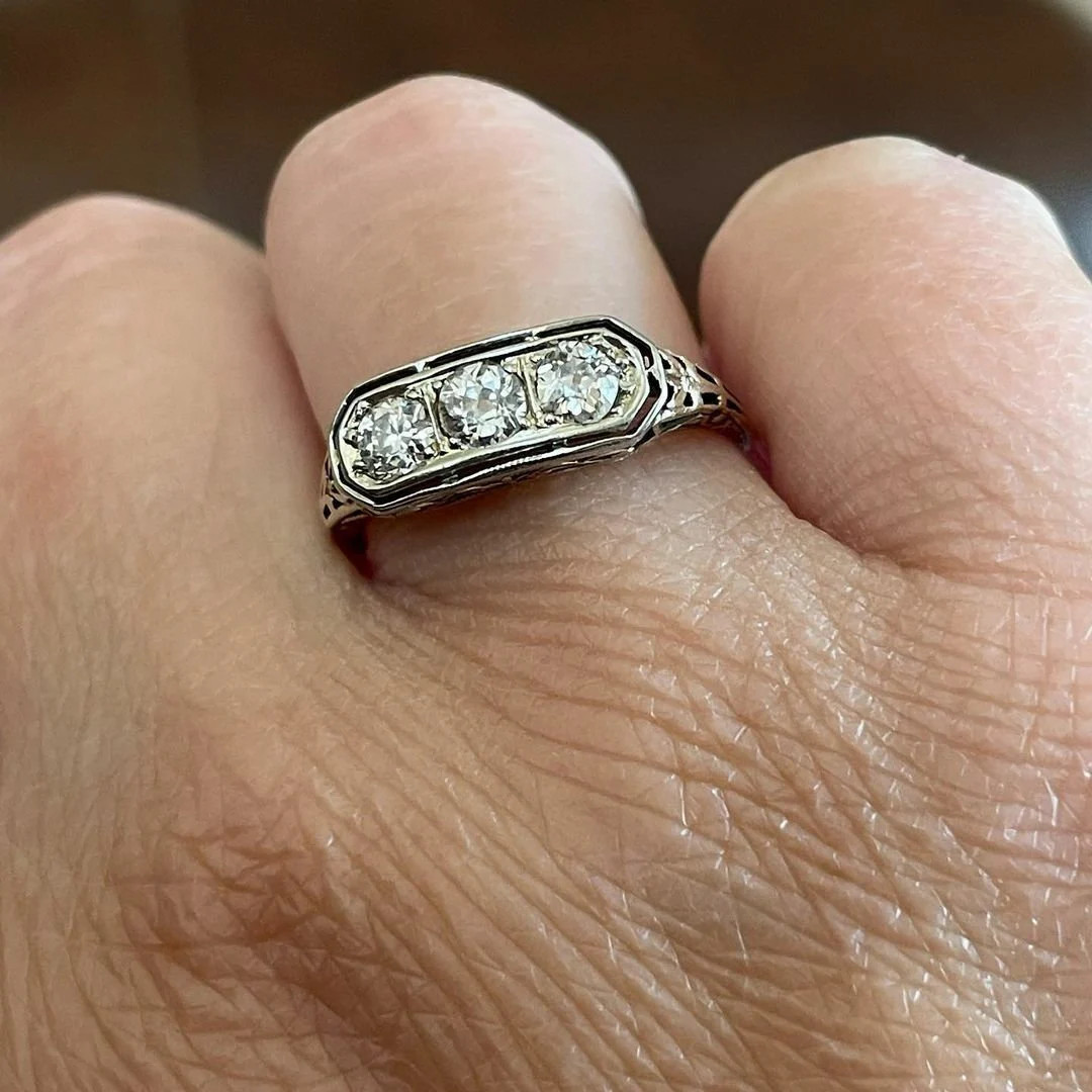 1910s Vintage Art Deco Three Stone Engagement Ring • 2.00 Ct Round Cut Diamond Engagement Ring ... | Etsy (US)