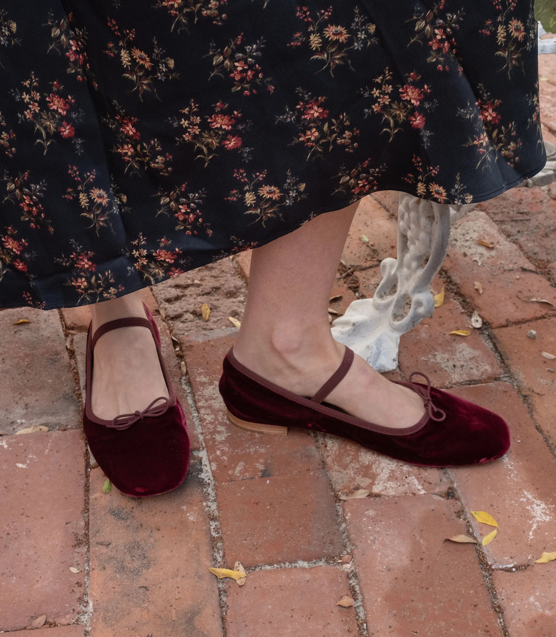 Pillar Mary Jane - Crimson Velvet | DÔEN | DOEN