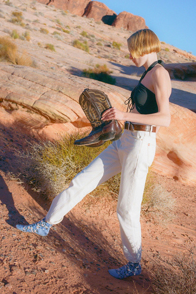 BDG High-Waisted Cowboy Jean – Ivory Denim | Urban Outfitters (US and RoW)